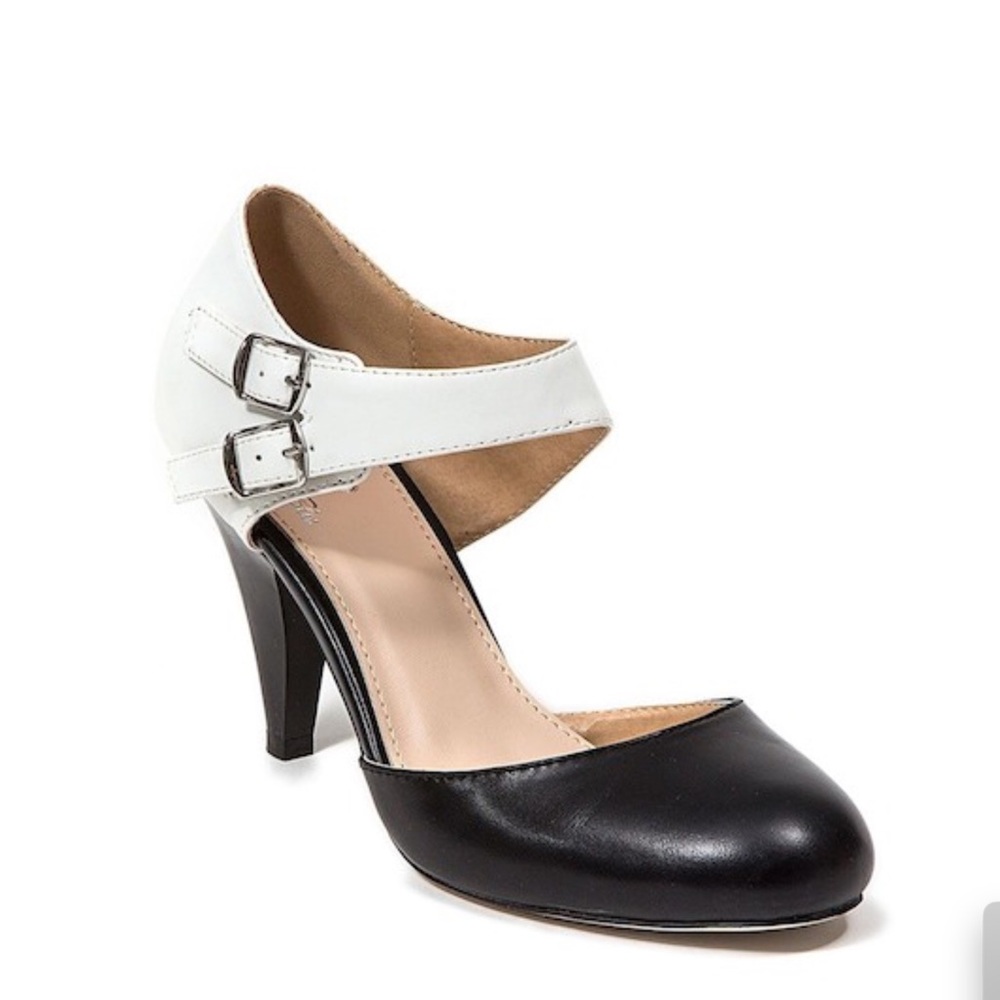 French Blu Cynthia , MaryJane pumps